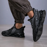 Lightweight Running Shoes Men Breathable Mesh Sneakers Non Slip Gym Training Shoes Walking Comfort Casual Footwear zapatillas