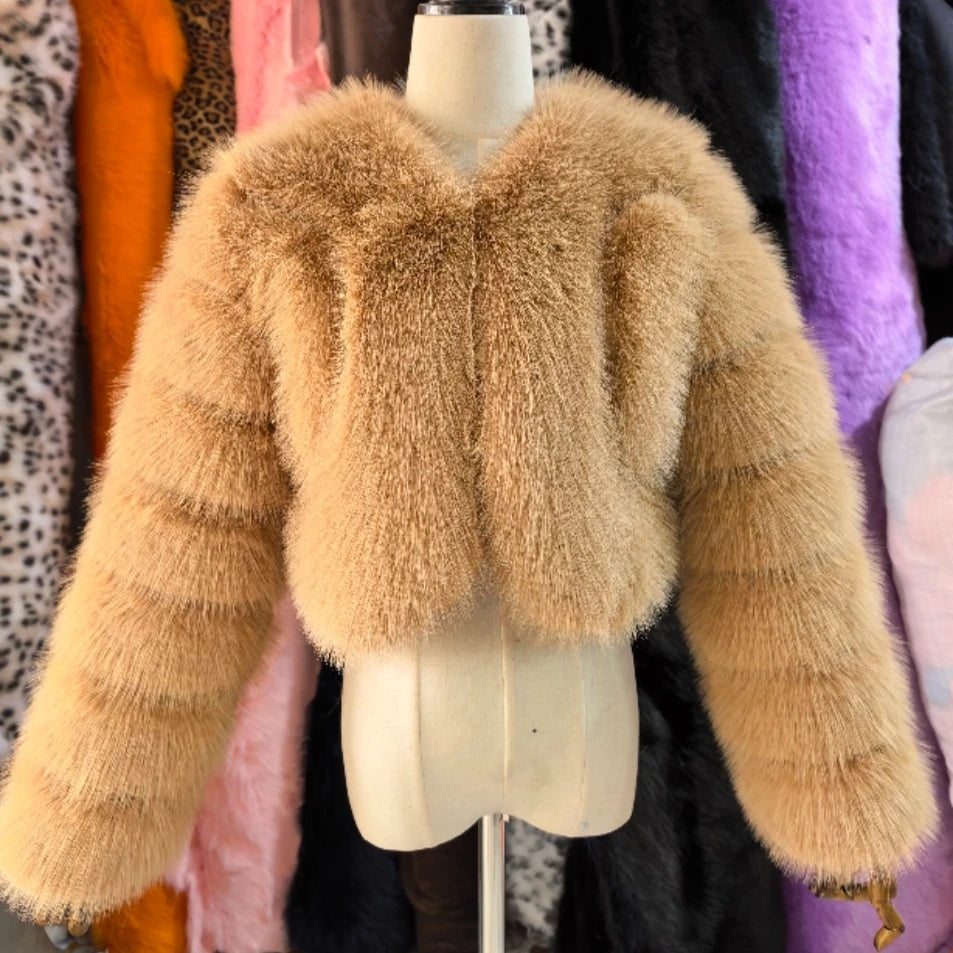 Warm Faux Fur Coats Women Short Overcoats Loose O Neck Long Sleeves Covered Button Straight Work Y2k Casual 2025 Autumn Winter