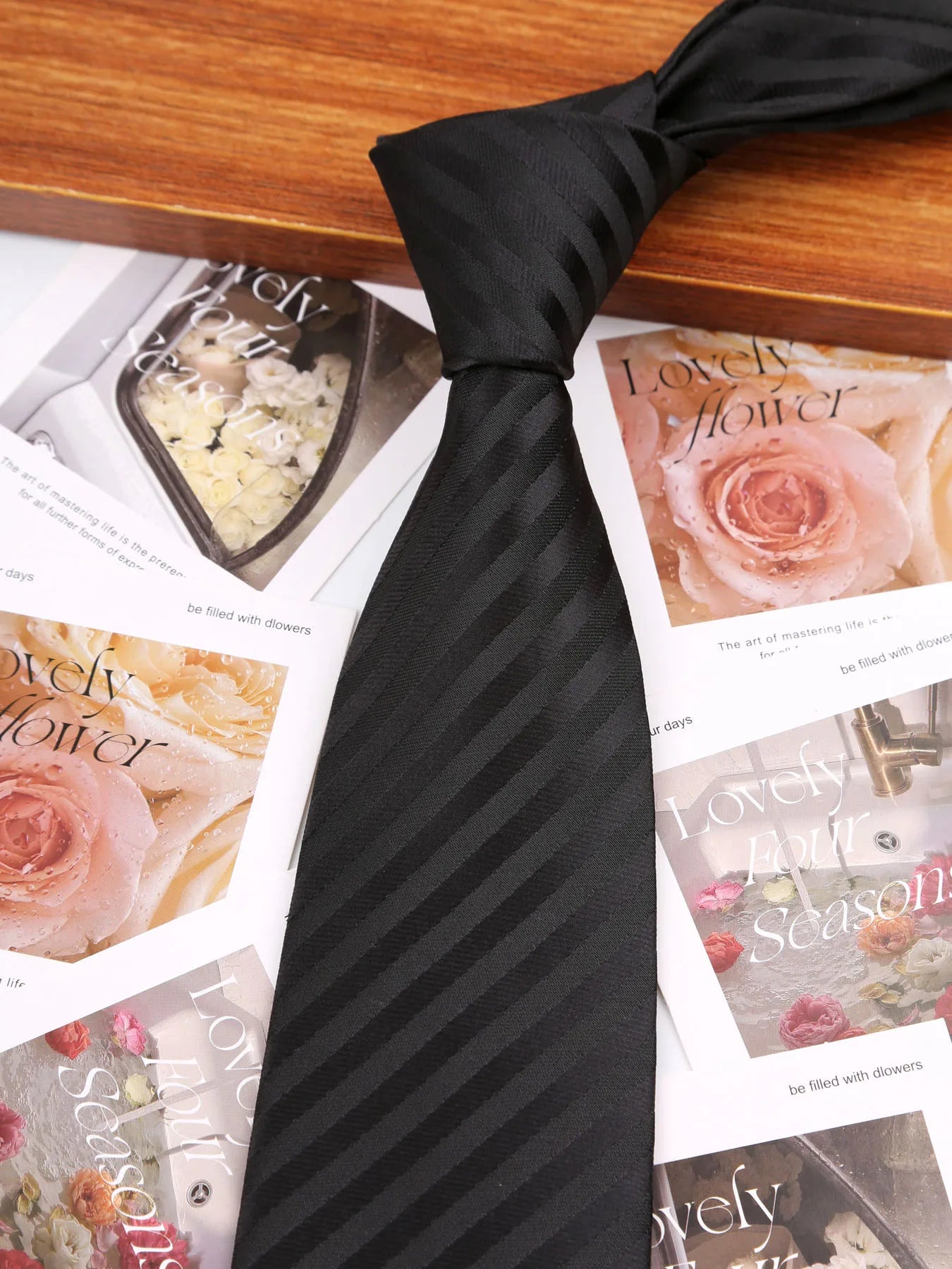 7.5/8CM Man Thin Tie Striped Necktie Men Business Formal Wedding Tie Navy Blue Black Neck Ties Fashion Shirt Necktie Accessories