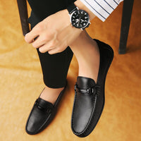 Italian Genuine Leather Slip on Men Shoes 2022 Luxury Brand Loafers Fashion Design Casual shoes Moccasin Male Driving Dress Flat