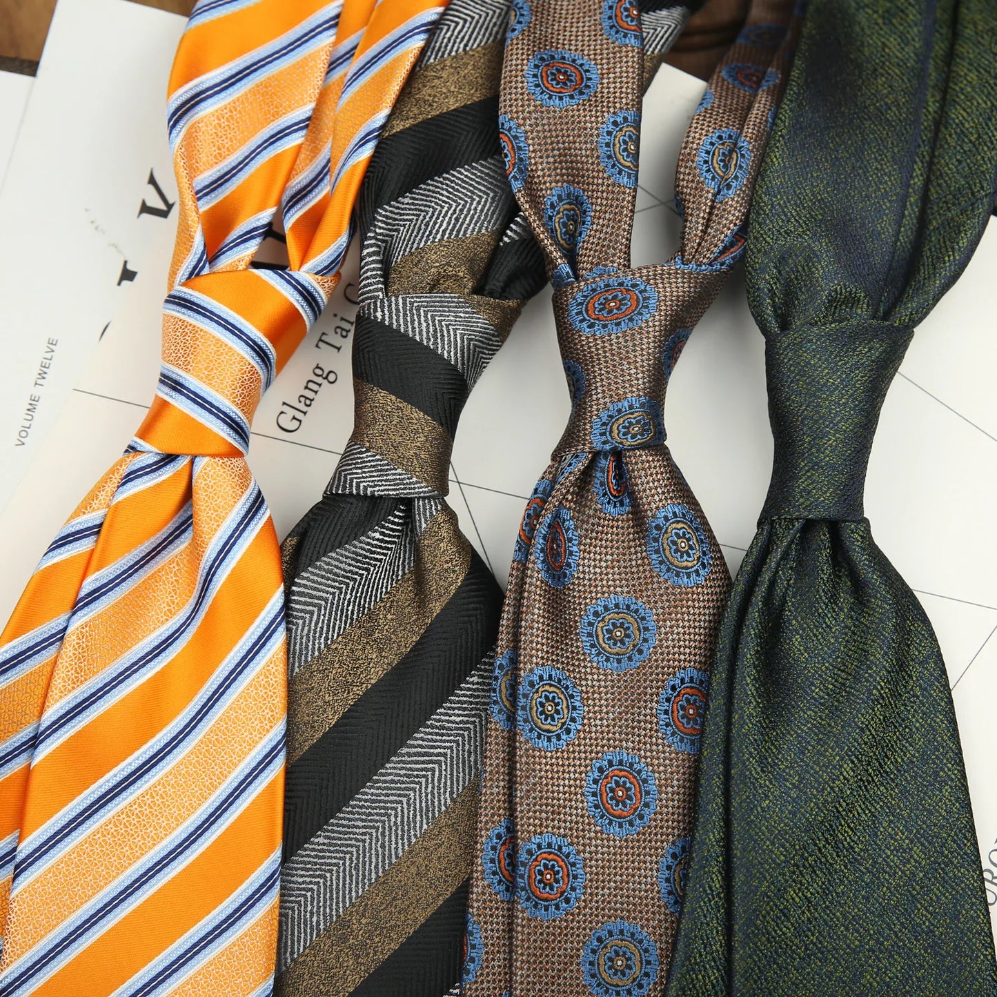 2024 New Brown Polyester Jacquard Men's Neckties 8CM Striped Dots Plaid Business Formal Neck Ties Wedding Party Suit Cravat Gift