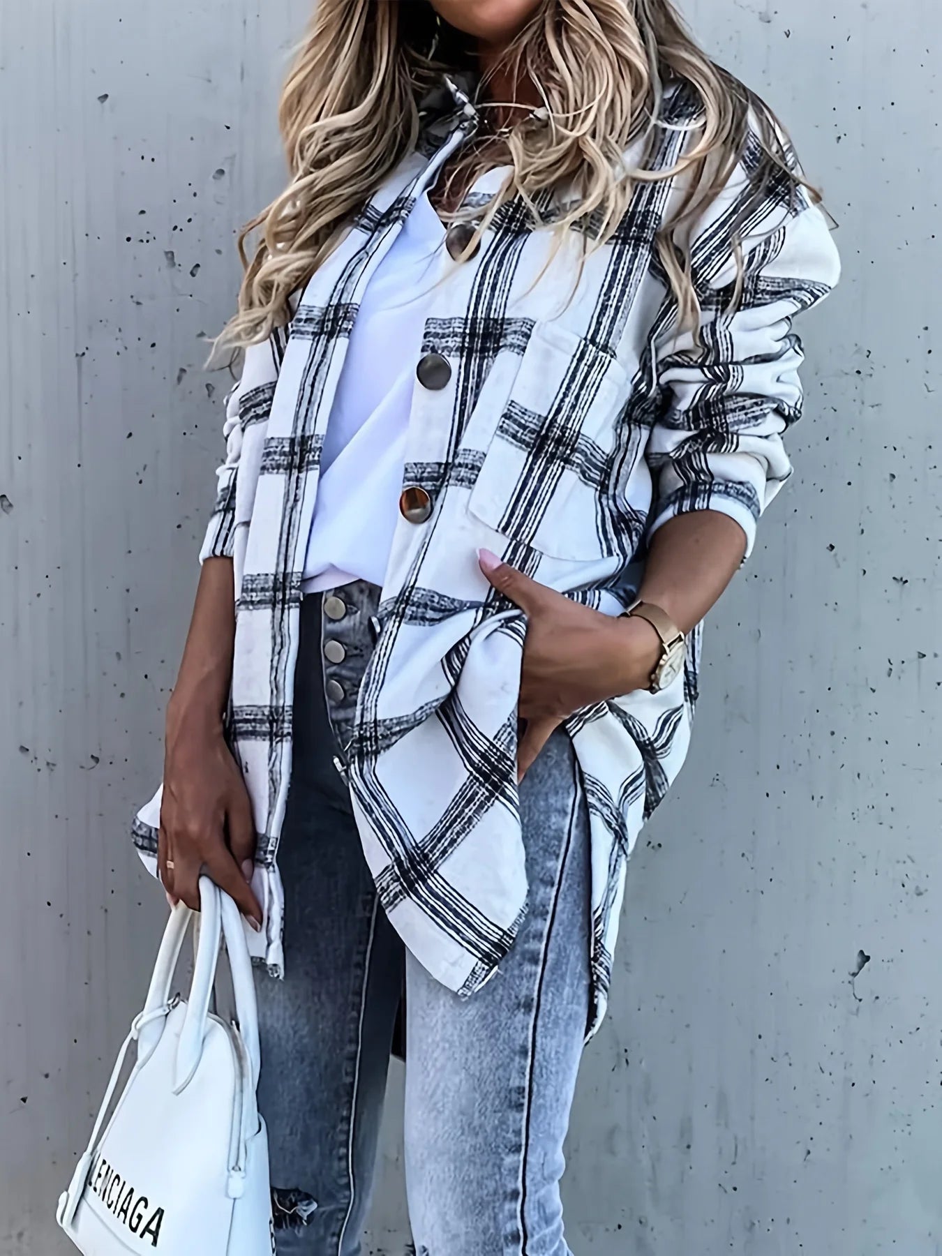 Casual Oversized Plaid Shirt for Women - White and Black Checked Button Up Blouse, Perfect for Fall and Daily Wear