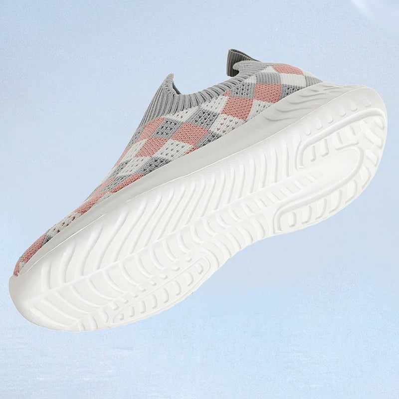 Fashion Mesh Kids Running Shoes Youngsters Teens Casual Walking Students Sneakers Breathable Soft Children Outdoor Sports Tennis