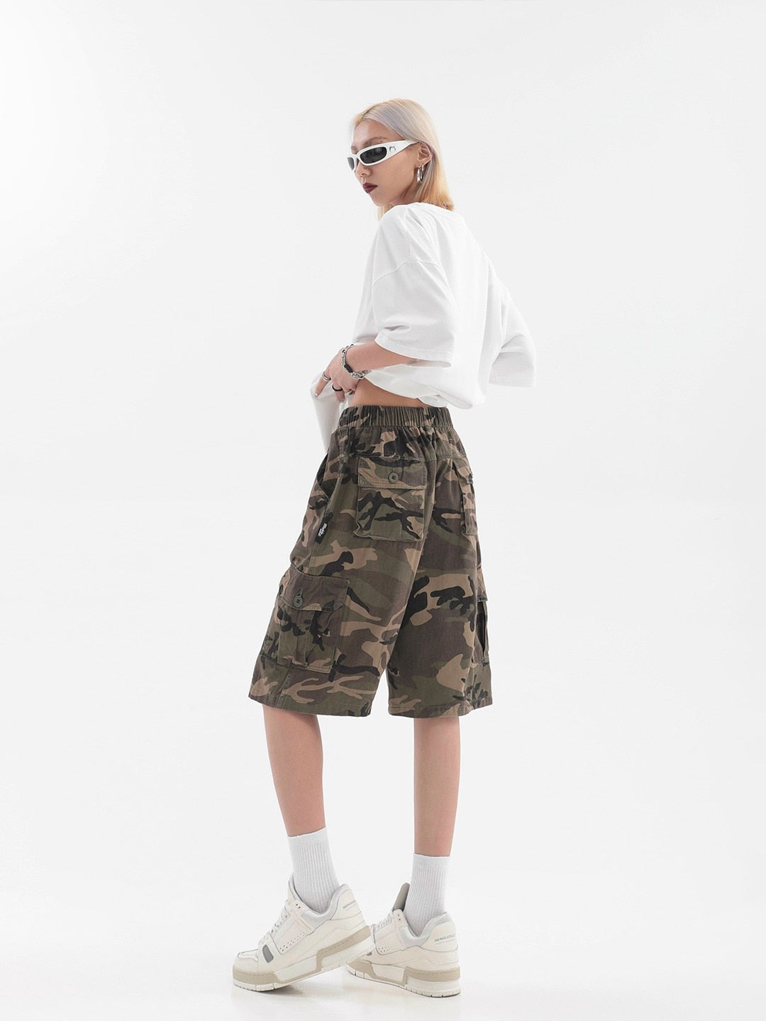 New Arrival 2023 High Quality Summer Fashion Casual Camouflage Camo Trousers Women Shorts Cargo Pocket Half Pants For Ladies