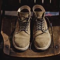 Men's Work Boots Spring American Style High Top Desert Boots Vintage Military Boots Mid Top Motorcycle Ankle Boots