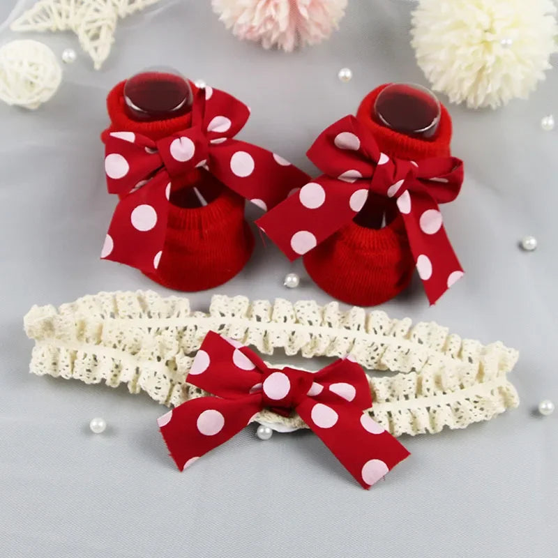 Cute Infant Headband Socks Combo - Breathable Bow Headband & Grip Socks for Baby (1 Set)