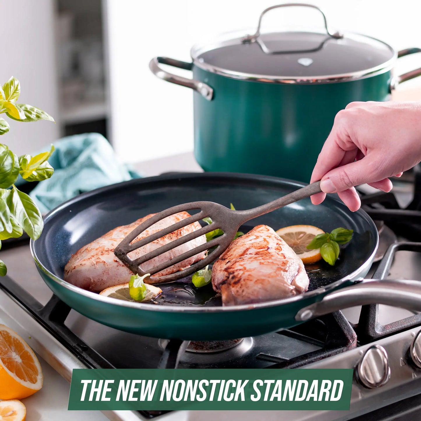 Blue Diamond 12-Piece Ceramic Non-Stick Cookware Set, Green
