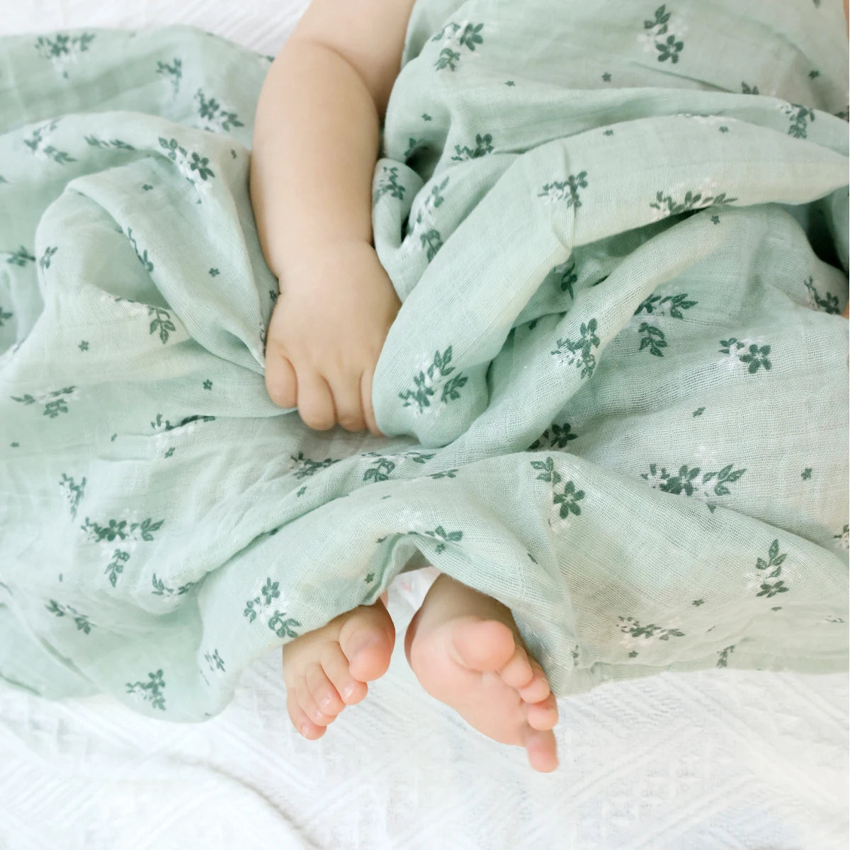 HappyFlute Baby Muslin Swaddle 100% Cotton Summer Soft Cute Print Baby Blanket 120*110CM