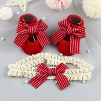 Cute Infant Headband Socks Combo - Breathable Bow Headband & Grip Socks for Baby (1 Set)