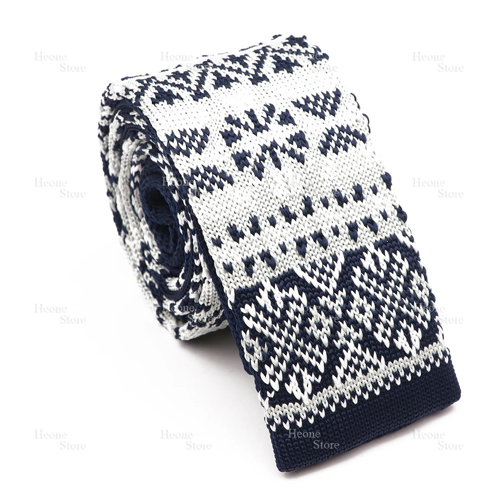 Novelty Chic Knitted Ties For Men Women Red Green Grey Woven Necktie Plaid Geometric Pattern Skinny Slim Narrow Winter Cravat