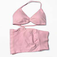 Seamless 2 Pieces Strappy Yoga Halter Bras Sets Scrunch Butt Sports Shorts Quick Dry Backless Gym Crop Tops with Pad Push Up Set