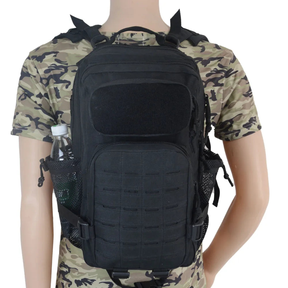900D 28-liter backpack, tactical Travel, field camouflage, Outdoor Cycling, hiking, Camping and mountain climbing bag