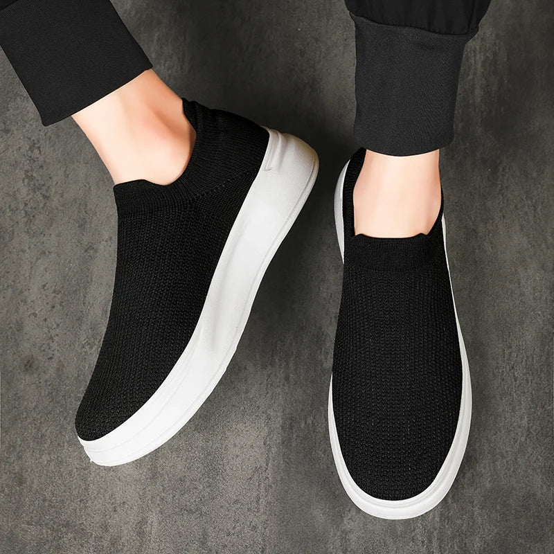 2025 Mesh Breathable Sports Shoes Flat Casual Sneakers Outdoor Comfortable Walking Shoes for Men Women