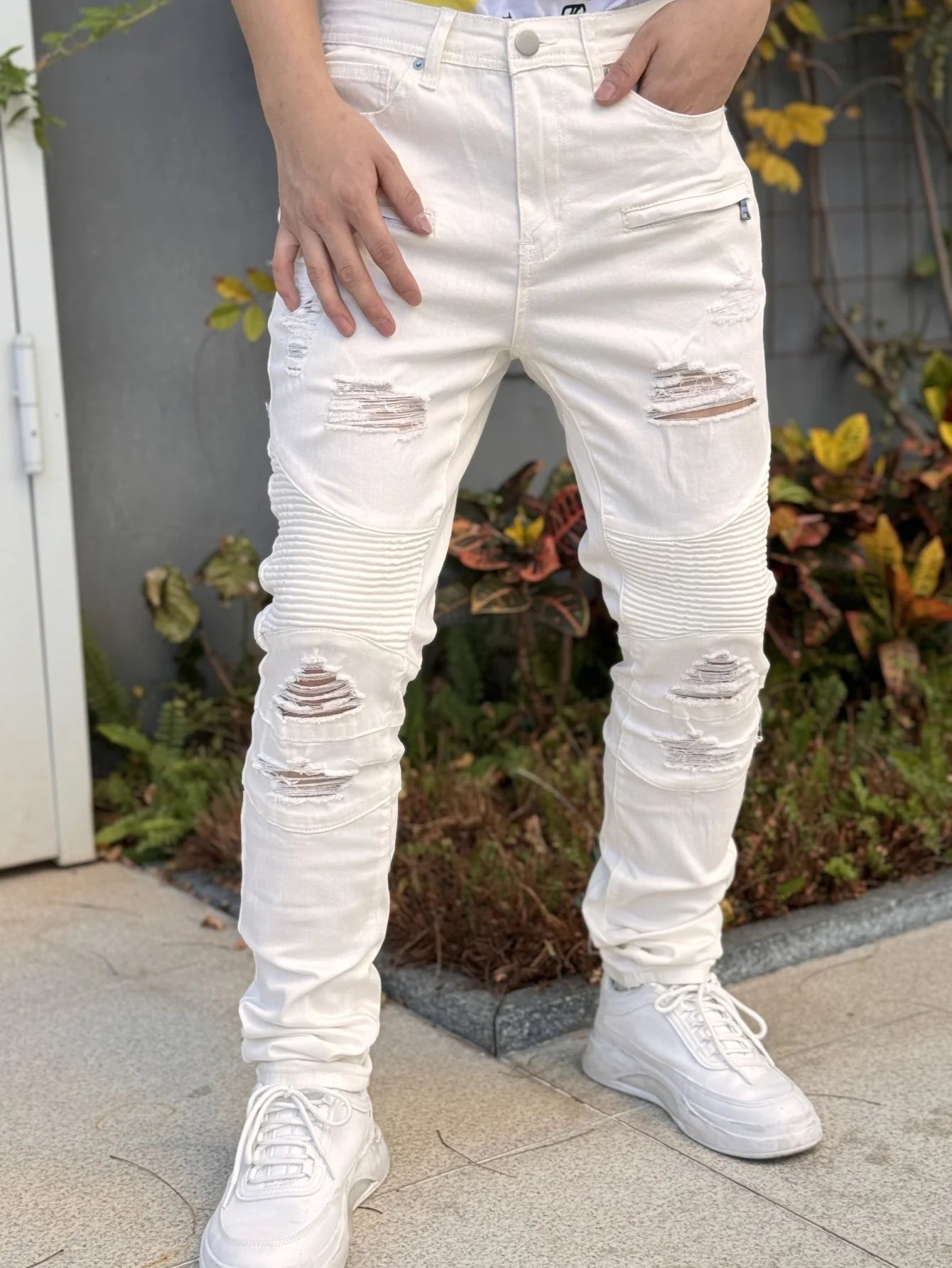 Fashionable Men's Jeans   Cool and Stylish Hip Hop Style Casual Pants   White Cotton Blended Fabric   Breathable and Comfortable
