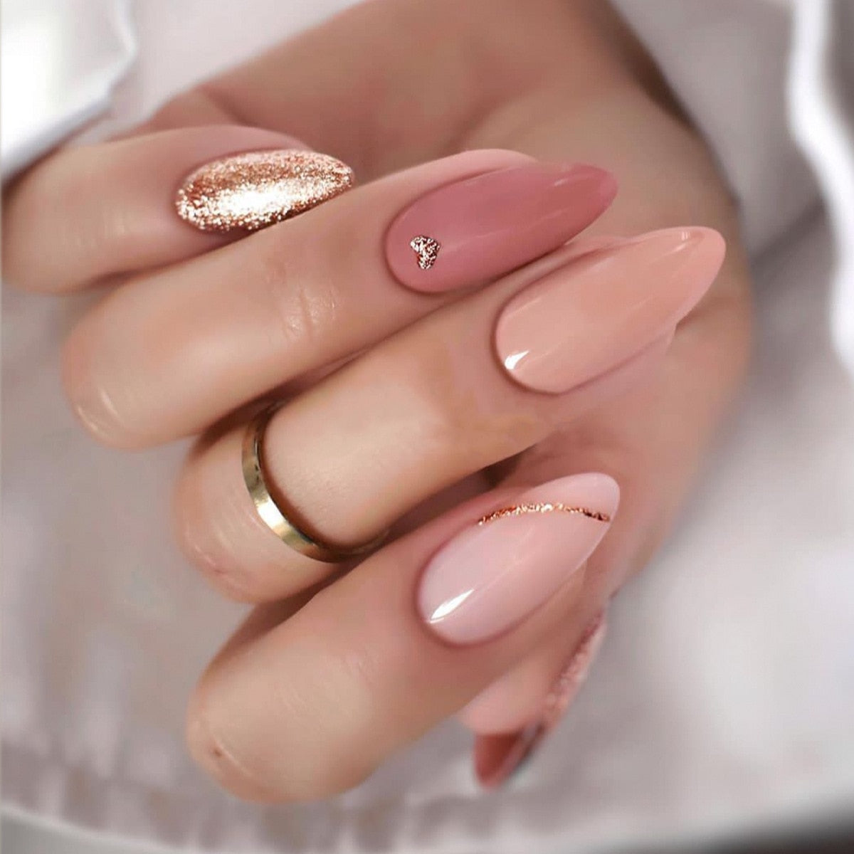 24Pcs Oval Head False Nails Pink Almond Artificial Fake Nails With Glue Full Cover Nail Tips Press On