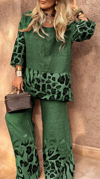 Fashion Leopard Print Set Lady Casual O Neck Three Quarter Tops+Wide Leg Pants Pieces Set For Woman Holiday Womens Clothing 2025