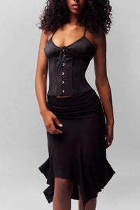 Guiz black satin fishbone corset with V-neck design and adjustable back strap for slimming and feminine style