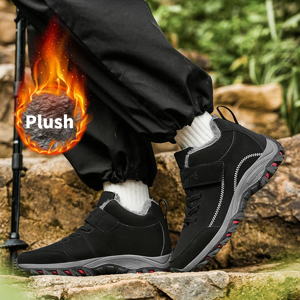 Women's winter velvet warm and thick mother's shoes snow boots sports and leisure middle-aged and elderly walking shoes anti sli