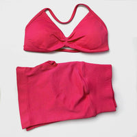 Seamless 2 Pieces Strappy Yoga Halter Bras Sets Scrunch Butt Sports Shorts Quick Dry Backless Gym Crop Tops with Pad Push Up Set