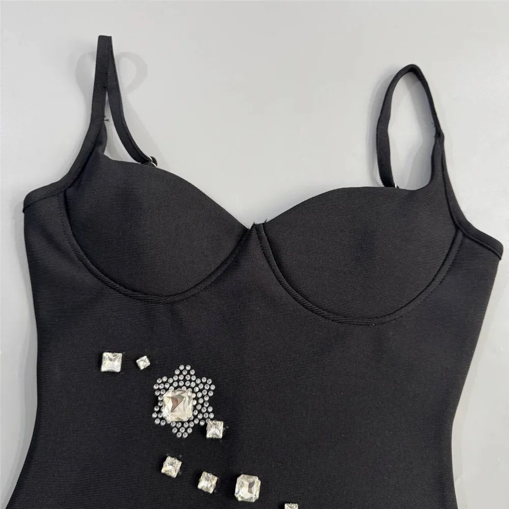 2026 New Arrival Women Spaghetti Strap Bandage Dress Luxury Rhinestones Diamond Club Party Mini Clothes