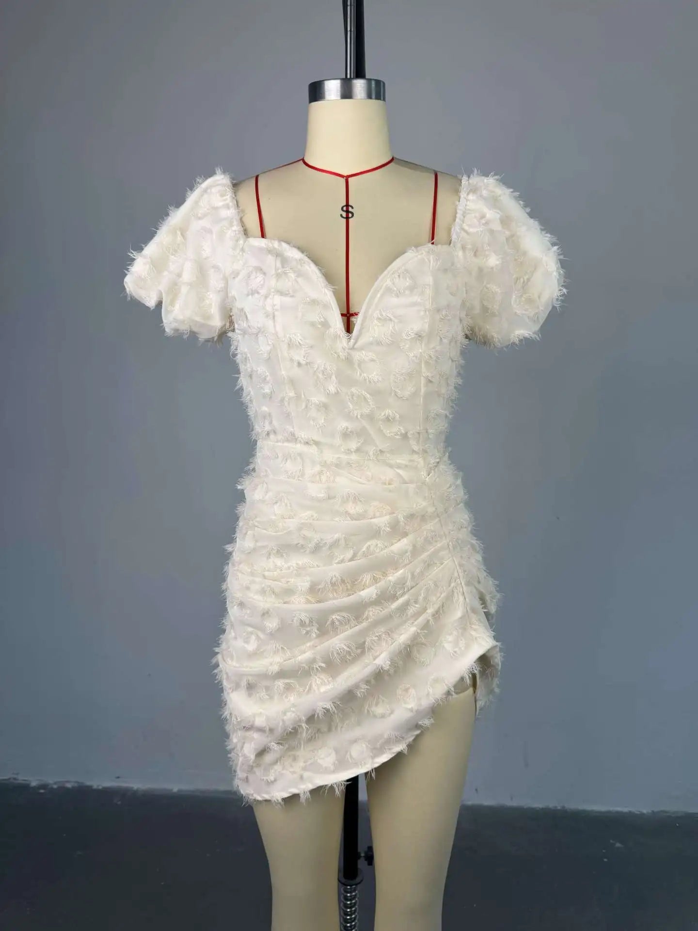 Women's Clothing 2025 Spring and Summer New Sexy V-neck Bubble Sleeves High Waist and Thin Pleated Short Dress