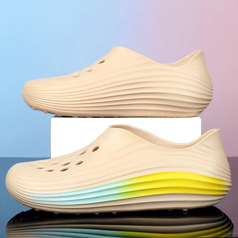 2025 Fashion single size gradient hole garden shoes outdoor beach casual shoes comfortable soft sole fashion sandals