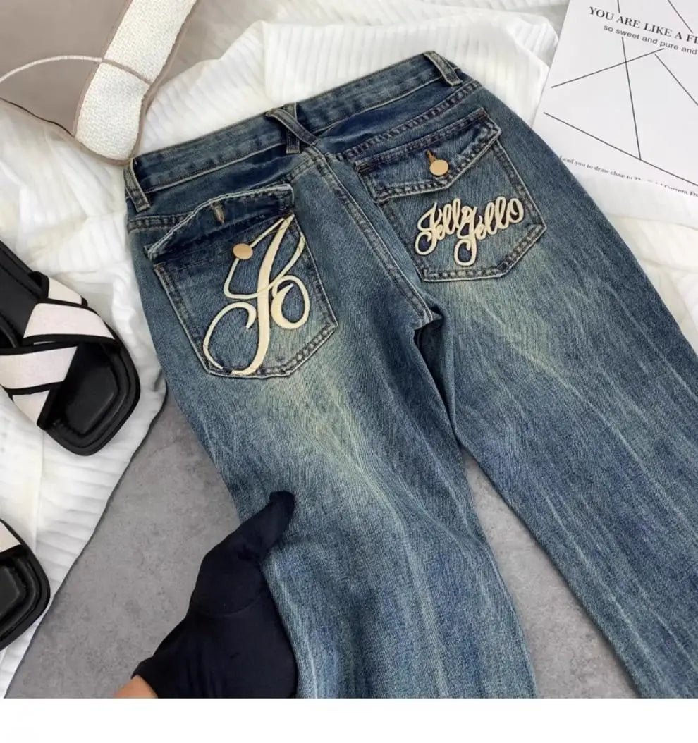 American retro low-waisted jeans female autumn new embroidery old casual fashion temperament slim Joker bell bottoms.