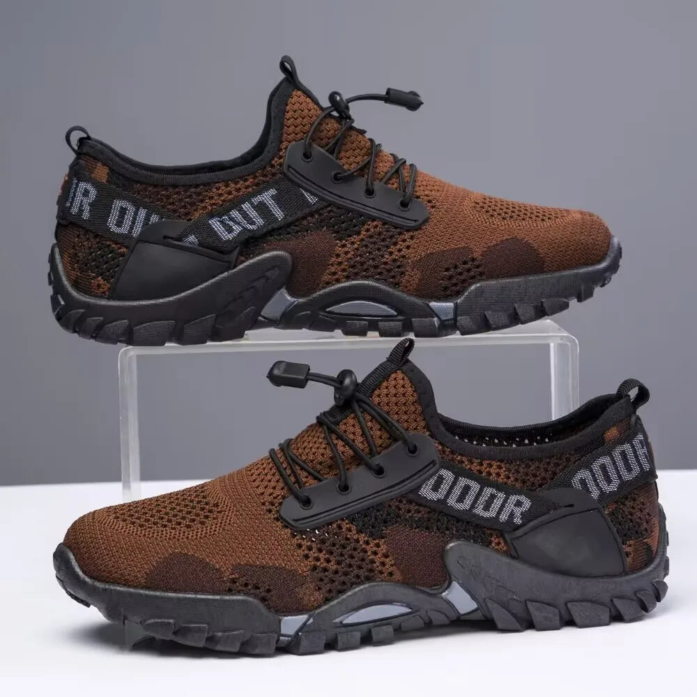 New Men's Shoes Flying Woven Mesh Sports Breathable Light Casual Sports Running Soft Sole Travel Shoes Sneakers Off White Shoes