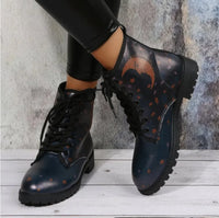 European and American Short Boots 2024 New Large Trendy Printed Thick Bottom Anti Slip Comfortable Daily Women's Boots Sneakers