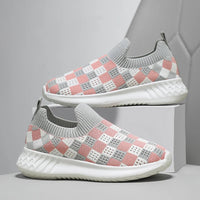 Fashion Mesh Kids Running Shoes Youngsters Teens Casual Walking Students Sneakers Breathable Soft Children Outdoor Sports Tennis