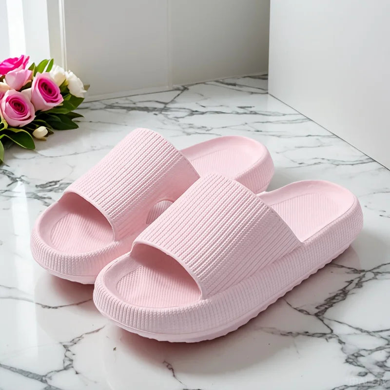 Men's Thick Bottom EVA Indoor Home Slippers Anti-Slip Suitable for Outdoor Wear Comfortable Home Slippers for Men