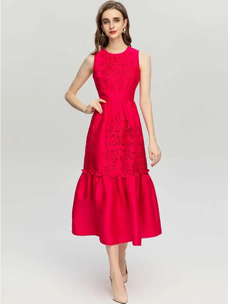 MoaaYina Fashion Designer dress Autumn Winter Women Dress Sleeveless High waist Hollow Embroidery Red Party Dresses