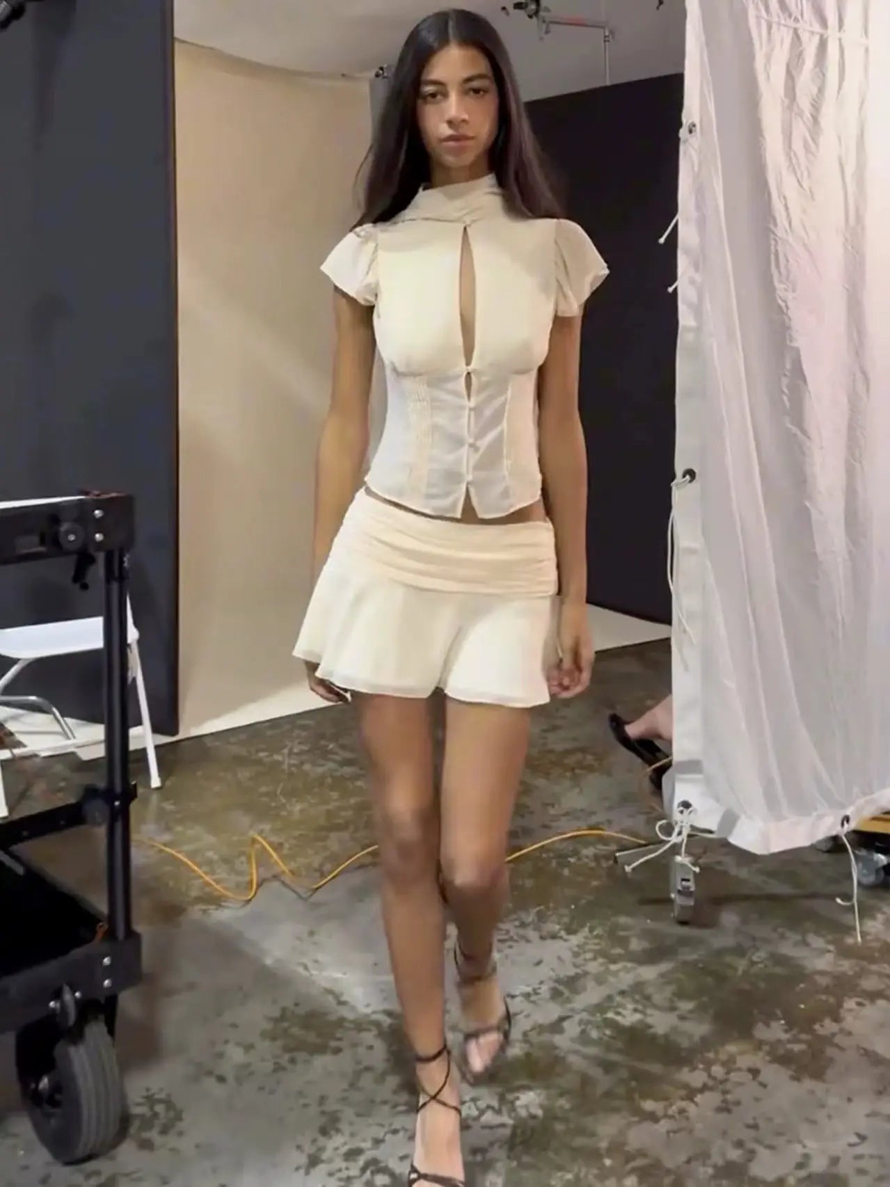 Guiz Apricot Silk Scarf Ribbon Chiffon Shirt Semi-Transparent High-Waist Waist-Cinching Top Low-Waist Pleated Skirt