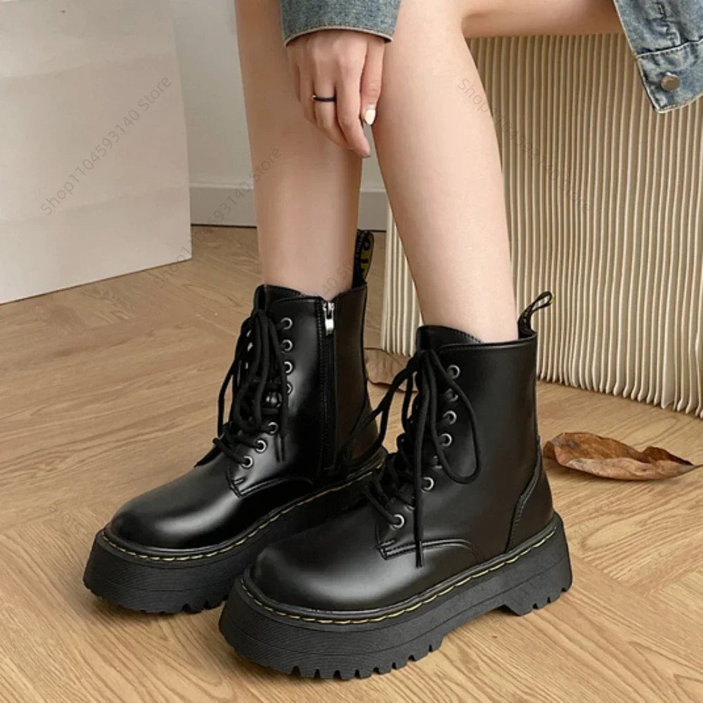 Minimalist Women Boots Casual Shoes Leather Chelsea ladies Classic Punk Female Goth Shoes High Platform Boots Women Botas Mujer