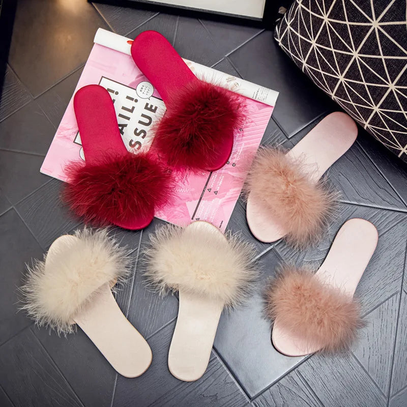 Summer Slippers New Fashion Versatile Women Shoes Comfort High-end Sexy Women Sandals Simple Retro Feather Flat Slippers Тапочки