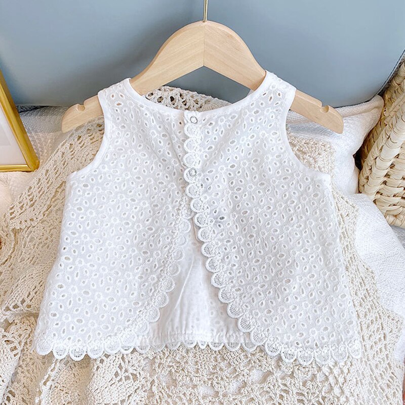 New Girls  Summer Clothing Sets Hollow Lace Suit Baby Casual Sleeveless T-shirt+Shorts Kids Clothing Sets Baby Clothes  Sets
