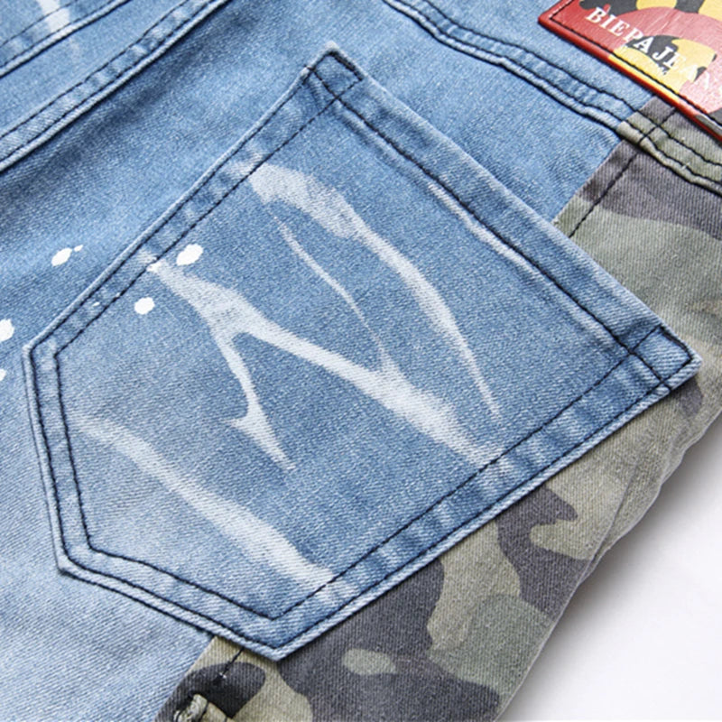 New 2024 Fashion Camouflage Matching Color Jeans Mid-Waist Hole Three-Dimensional Pocket Men's Printed Casual Pants