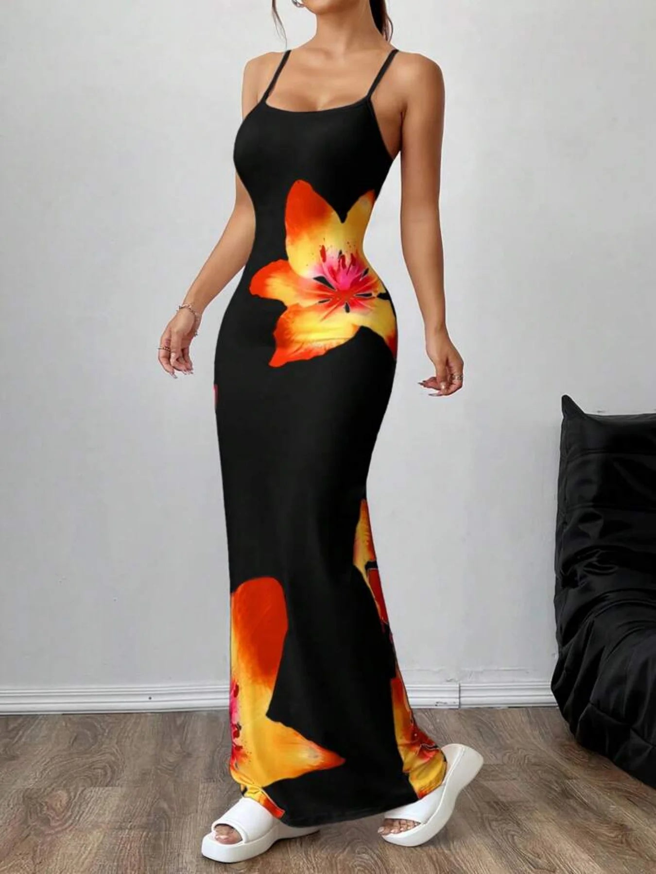 Elegant and targeted new style women's fashion trendy sexy women's dress