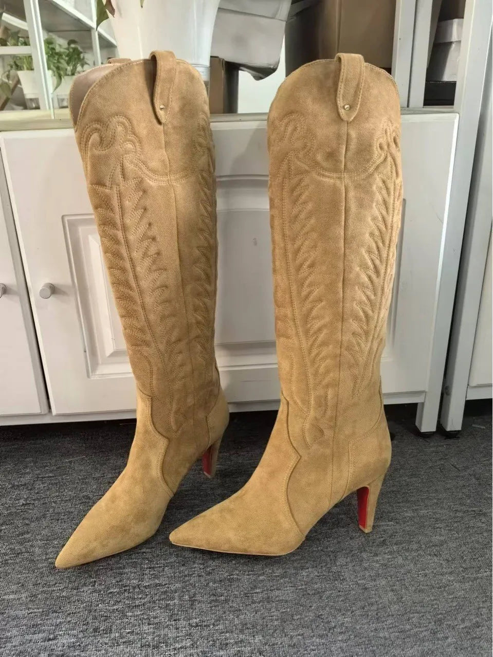 Slip On Winter Long Booties Sexy Pointed Toe Flannel Boats Embroidered Leather Knee-High Boots Women High Heels Designer Style