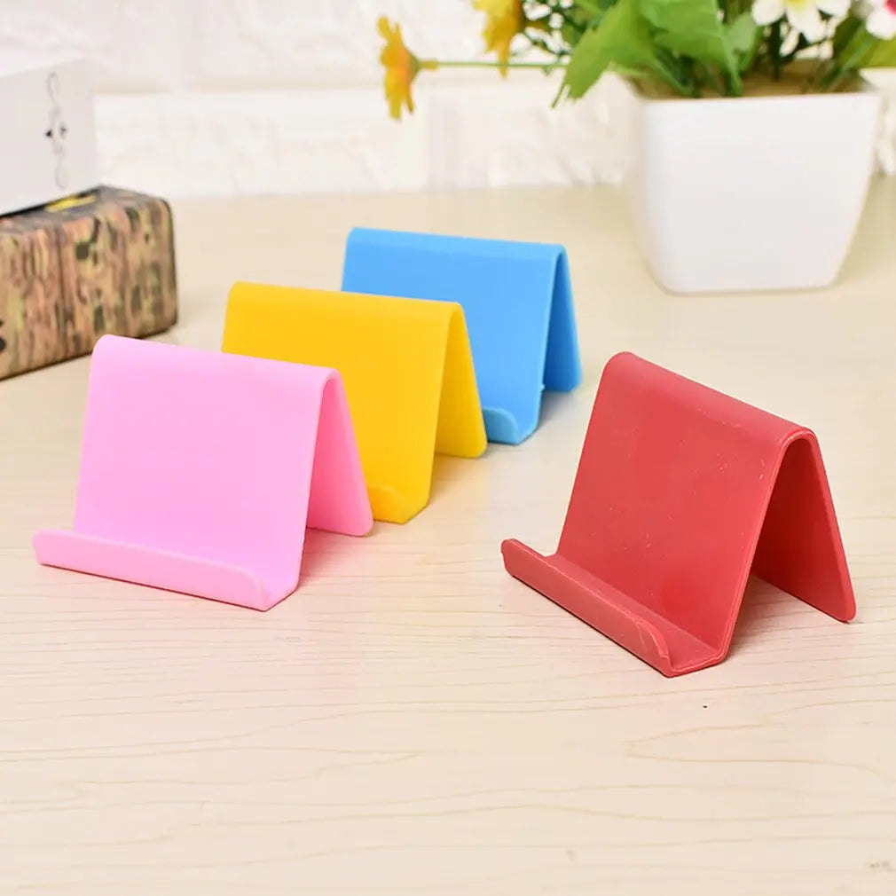 New Mini Portable Mobile Phone Holder Table Desktop Stand Plastic Desk Mount Candy Color Holder Universal Bracket For Smartphone