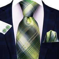 Hi-Tie Designer Silk Wedding Tie For Men Blue White Plaid Handky Cufflink Set Fashion Necktie For Men Business Party Wholesale