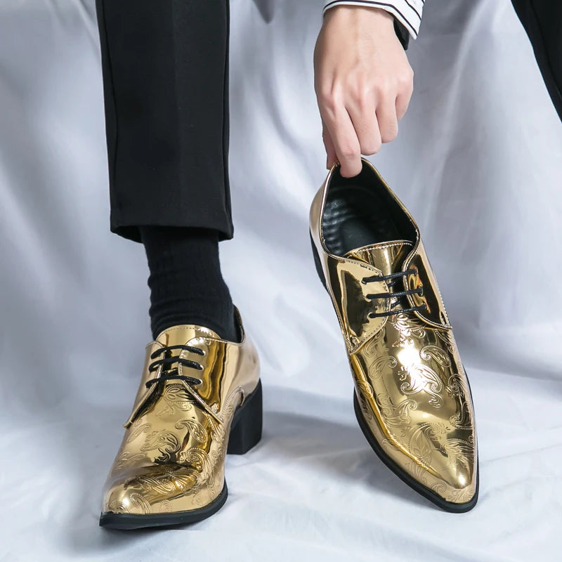 Hot Selling Gold Men's Chelsea Shoes Europe America Pointed Dress Shoes Trendy New Men's Formal Shoes Parties Free Delivery
