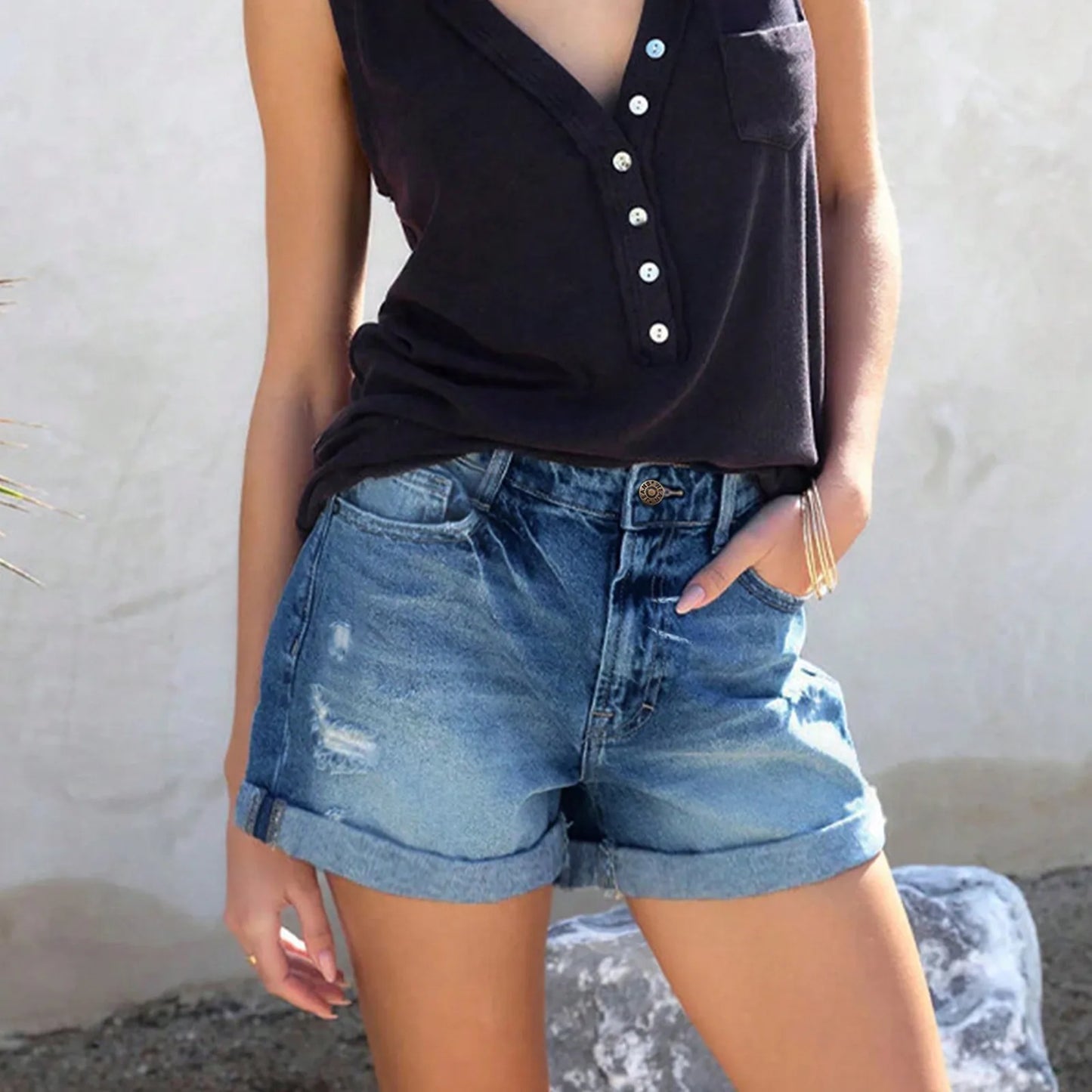 Denim Shorts for Women Women's High Waisted Distressed Denim Shorts with Pockets Ripped Jean Shorts for Summer Pocket for Women