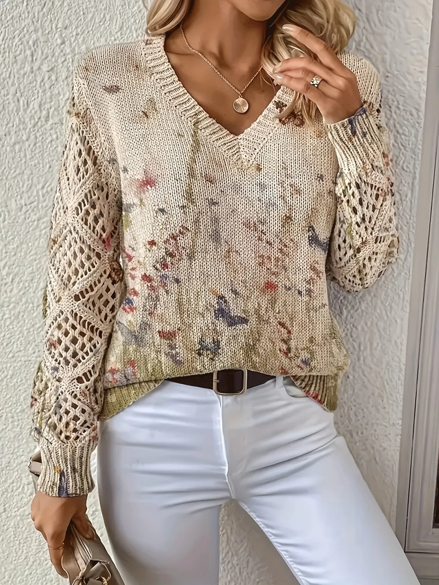 Elegant Bohemian Floral V-neck Long Sleeved Top Fashionable V-neck Pullover Hollow Printed Sweater Pullover 2025 Casual Knitwear