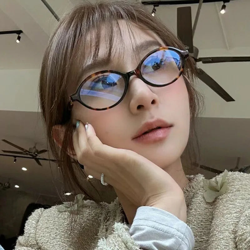 Vintage Oval Sunglasses NEW Women Luxury Brand Designer Small Oval Anti Blue Light Glasses Retro Fashion Men Leopard Eyegalsses