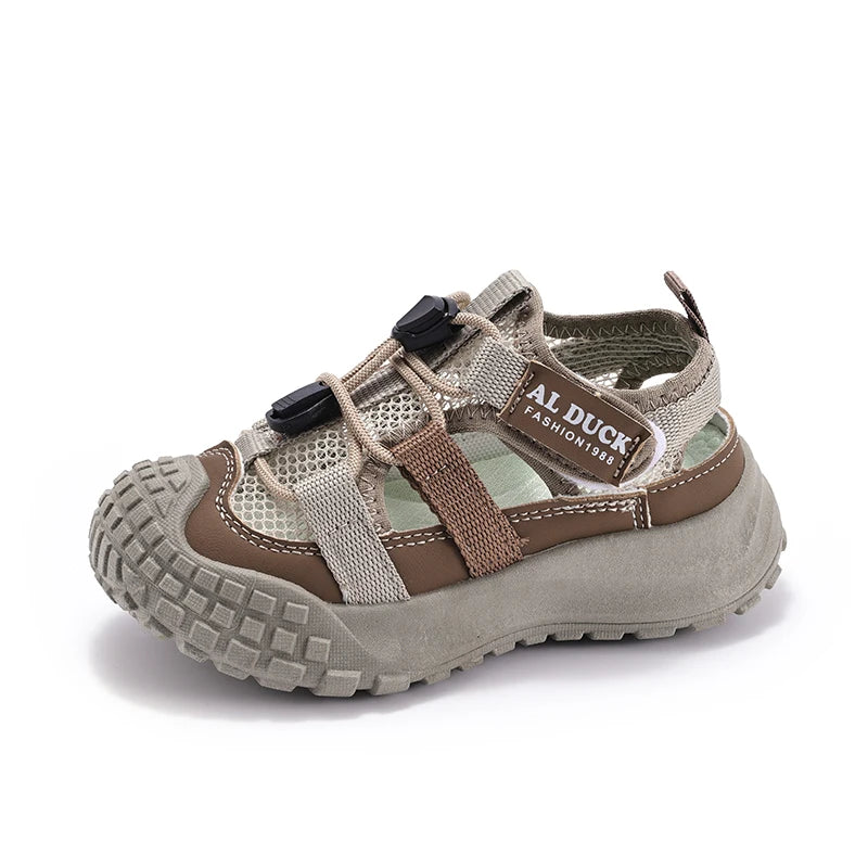 Spring New Mesh Breathable Childrens Sports Shoes Versatile Simple Campus Running Shoes Fashionable Foot Protection Casual Shoes