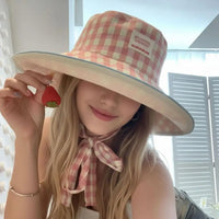 Sun Hats for Women Reversible Plaid Bucket Hat Wide Brim UV Protection Beach Hats Summer Travel Outdoor Foldable Sun Cap Fishing