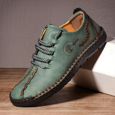 Mens Casual Shoes Sneakers Men Leather Handmade Shoes Comfortable High Quality Loafers for Men Fashion Walking ShoesPlus Size