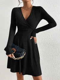 New for autumn/Winter 2024 Women Knit Slim Sexy Bodycon Dress V-Neck Long Sleeve Dress Solid Casual Midi Sweater Dress