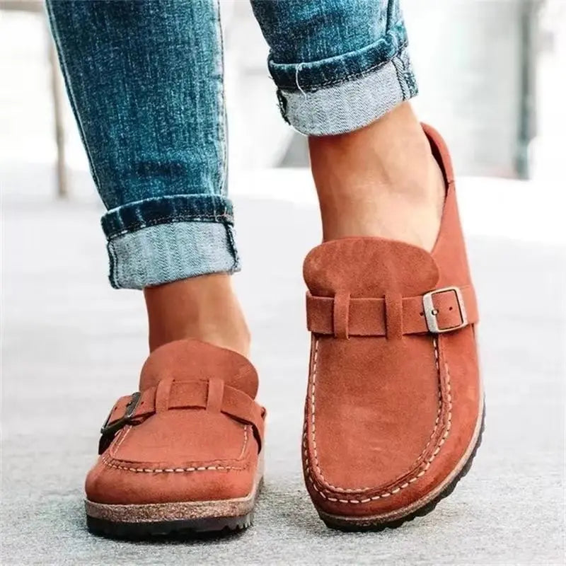 Gacimy Women Cork Footbed Clogs Sandals With Adjustable Buckle Cozy Arch Support Men Mules Retro Suede Clogs Slippers Home Shoes